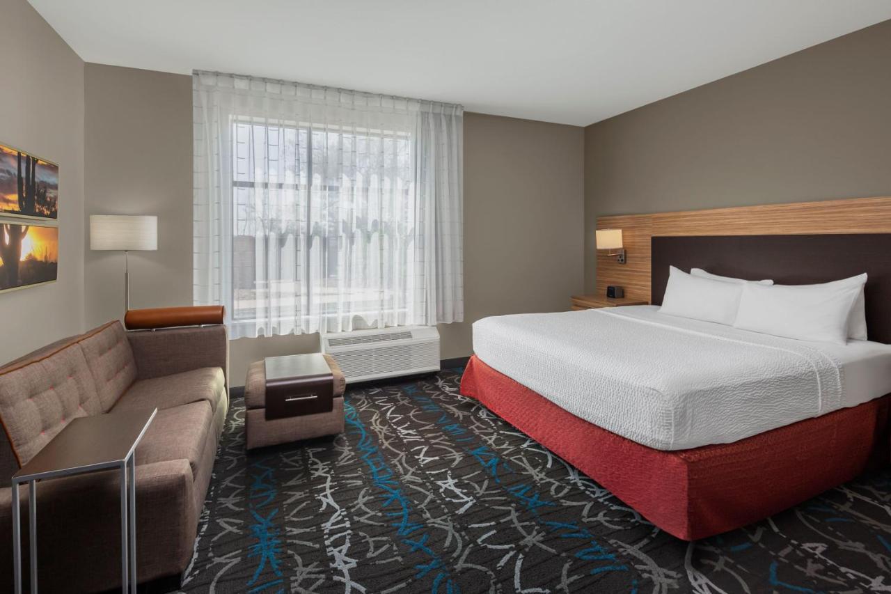 Towneplace Suites By Marriott Биг Спринг Екстериор снимка