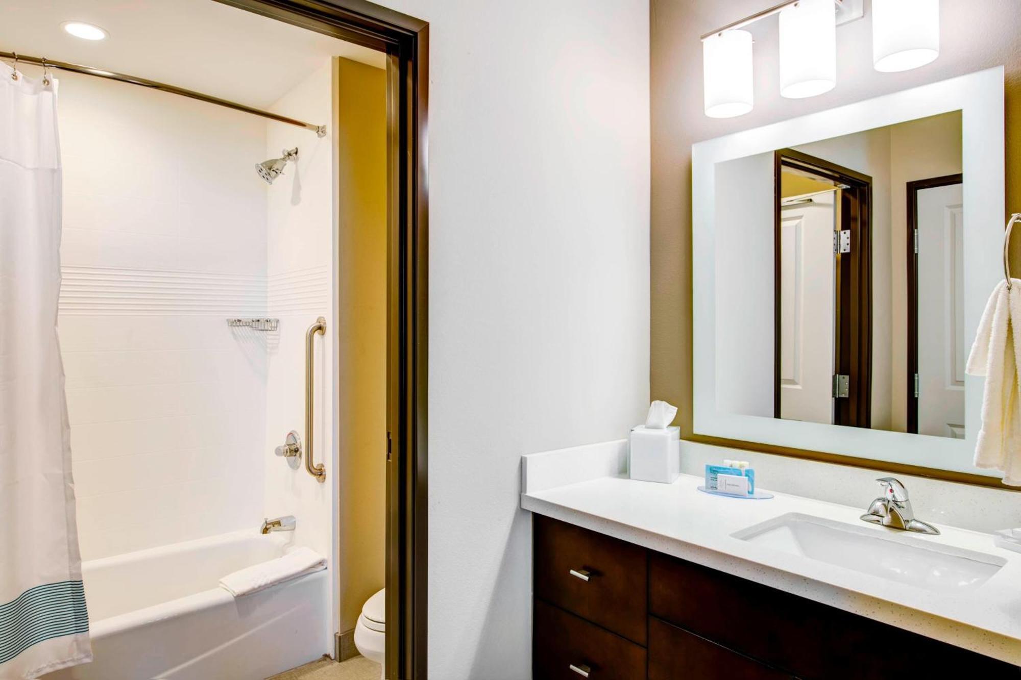 Towneplace Suites By Marriott Биг Спринг Екстериор снимка