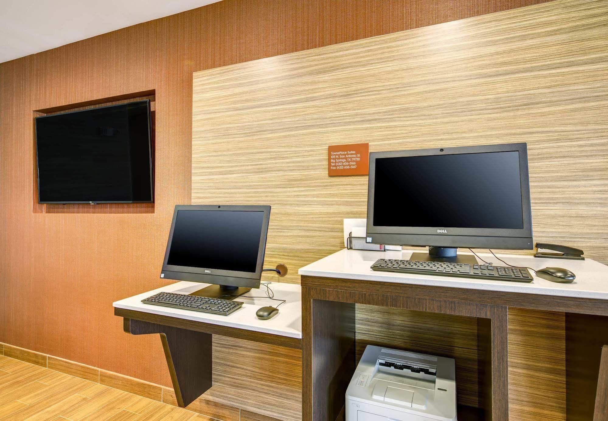 Towneplace Suites By Marriott Биг Спринг Екстериор снимка
